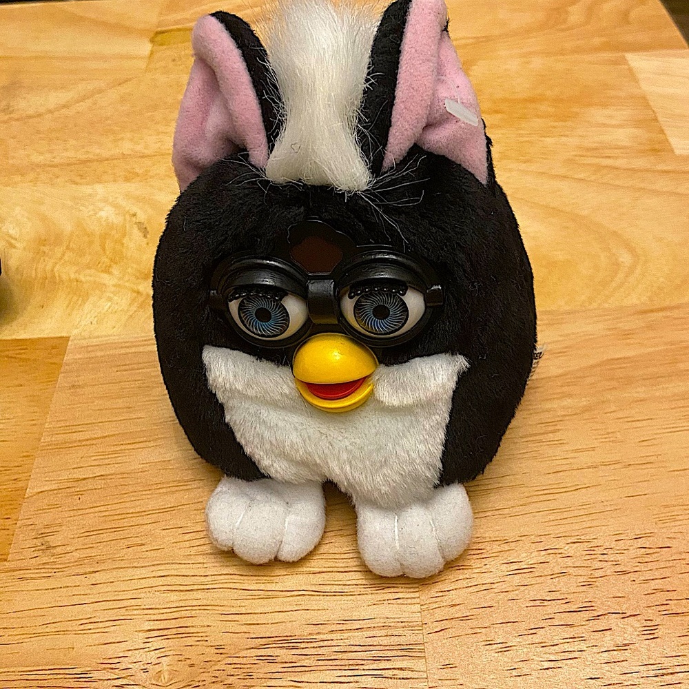 Black Furby Buddy Very Hungry 6” inches Bean Bag with Blue Eyes.